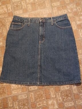 Classic Blue Denim Skirt - Women's Casual A-Line Size 12
